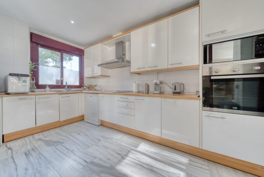 R5016931-Villa-For-Sale-Benahavis-Detached-4-Beds-280-Built-11