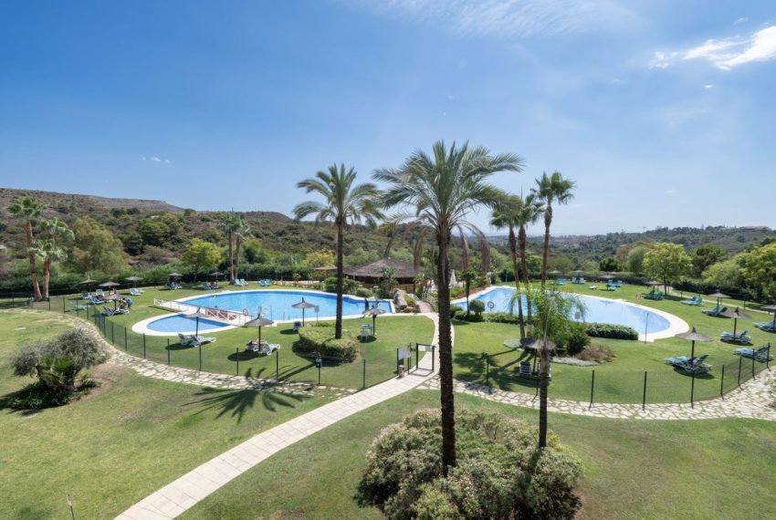 R5016931-Villa-For-Sale-Benahavis-Detached-4-Beds-280-Built-2