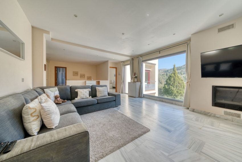 R5016931-Villa-For-Sale-Benahavis-Detached-4-Beds-280-Built-3