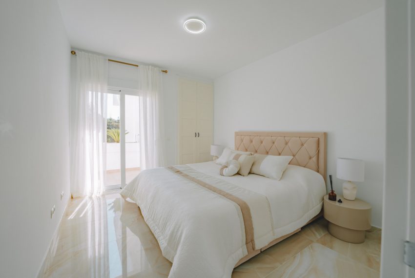 R5017051-Townhouse-For-Sale-Nueva-Andalucia-Terraced-4-Beds-310-Built-7