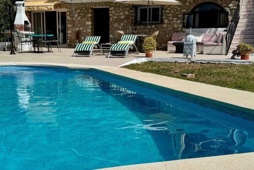 R5017090-Villa-For-Sale-Mijas-Detached-6-Beds-320-Built-1