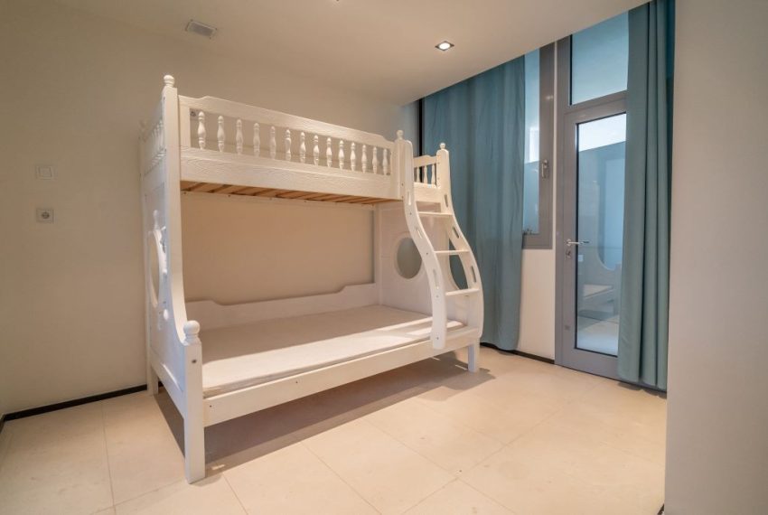 R5017132-Townhouse-For-Sale-Sierra-Blanca-Terraced-3-Beds-300-Built-10