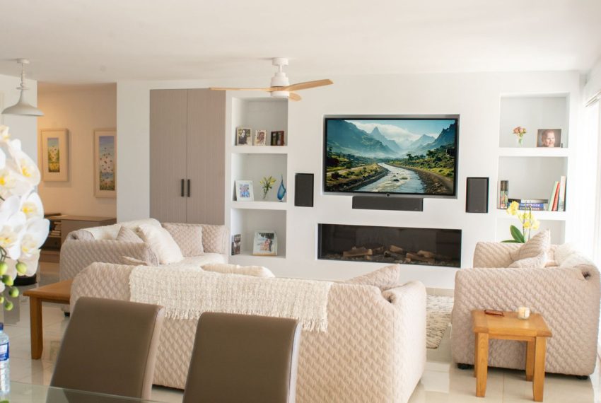 R5017348-Villa-For-Sale-Estepona-Detached-6-Beds-275-Built-3