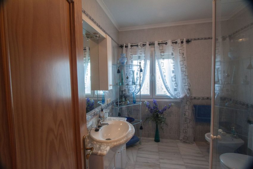 R5017591-Villa-For-Sale-Estepona-Finca-4-Beds-343-Built-15