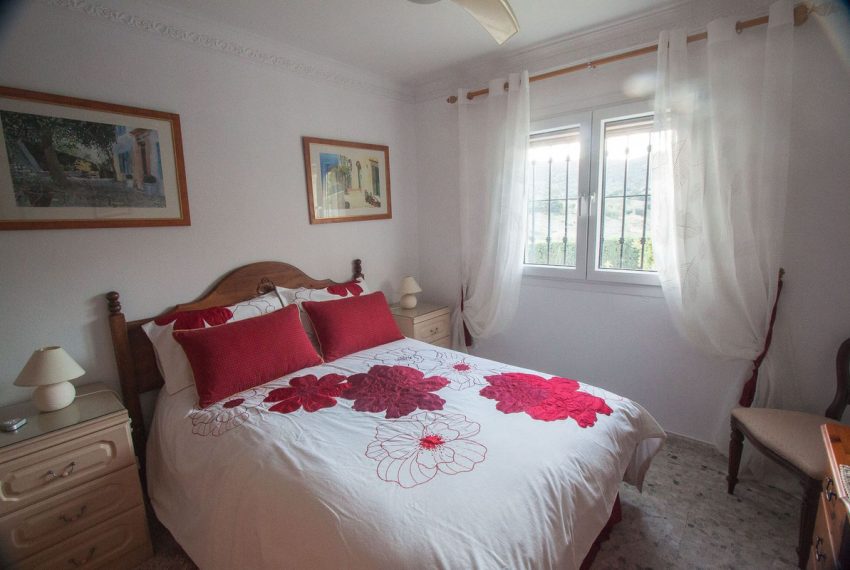 R5017591-Villa-For-Sale-Estepona-Finca-4-Beds-343-Built-18