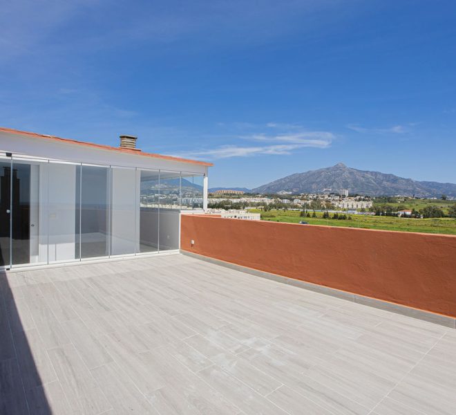 R5017645-Image 1-Penthouse - 3 Beds - 150 Built