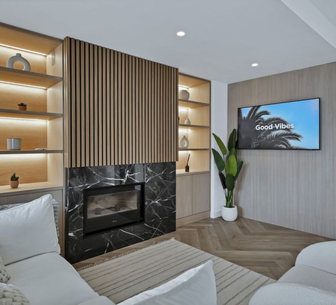 R5017723-Image 1-Penthouse Duplex - 3 Beds - 143 Built