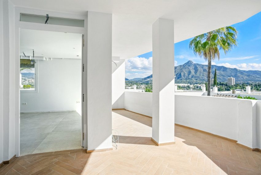 R5018095-Apartment-For-Sale-Nueva-Andalucia-Middle-Floor-2-Beds-101-Built-1