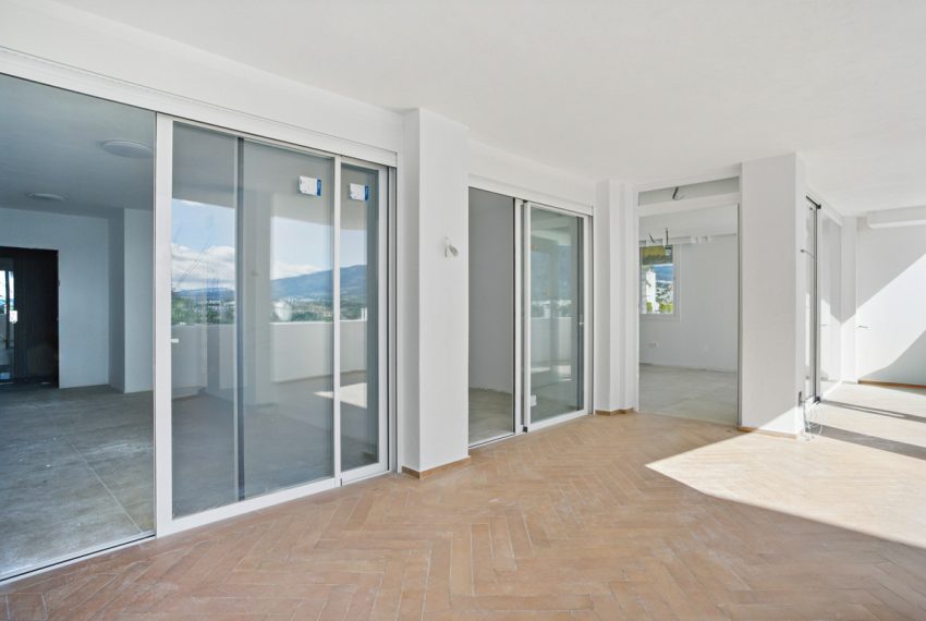 R5018095-Apartment-For-Sale-Nueva-Andalucia-Middle-Floor-2-Beds-101-Built-5