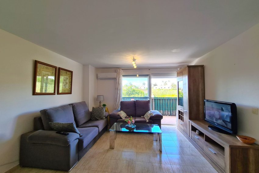 R5018458-Villa-For-Sale-Estepona-Semi-Detached-3-Beds-115-Built-7