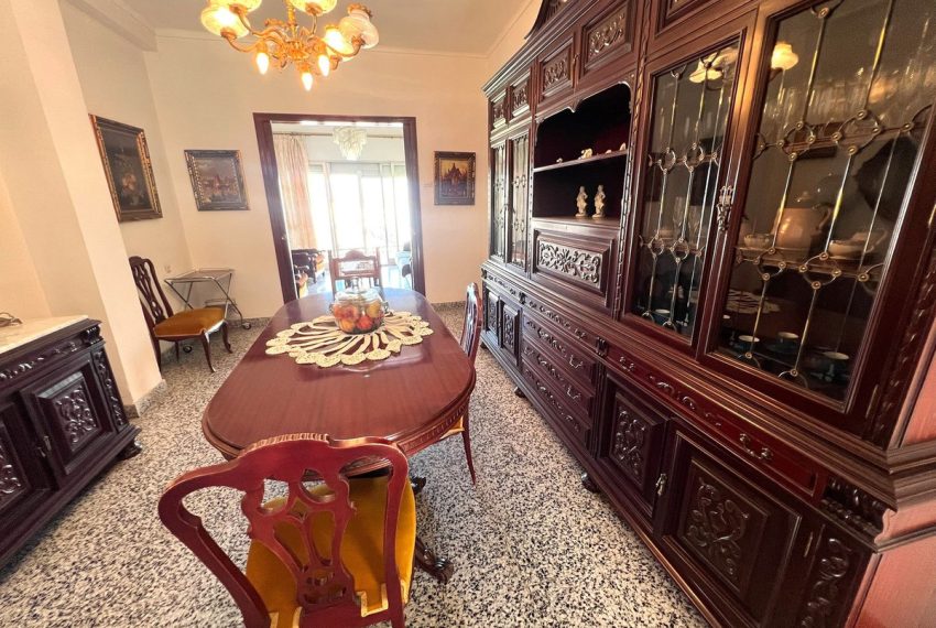 R5018521-Apartment-For-Sale-Coin-Penthouse-3-Beds-145-Built-4