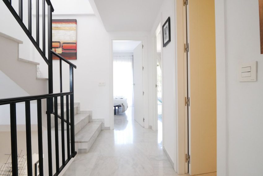 R5018611-Townhouse-For-Sale-Cabopino-Terraced-4-Beds-150-Built-19