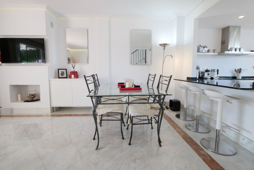 R5018611-Townhouse-For-Sale-Cabopino-Terraced-4-Beds-150-Built-8