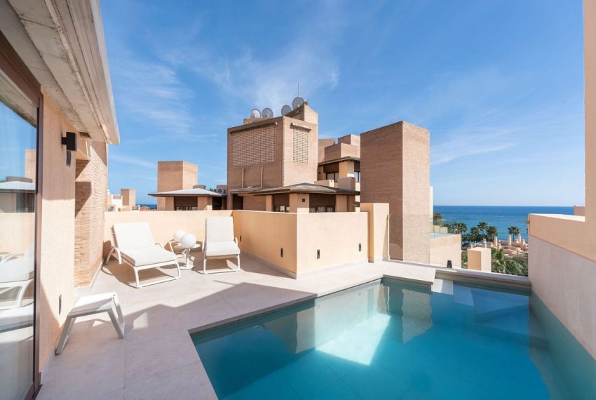 R5018767-Apartment-For-Sale-Estepona-Penthouse-4-Beds-320-Built-1