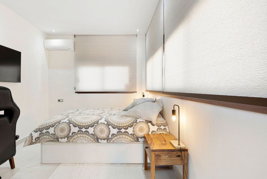 R5018767-Apartment-For-Sale-Estepona-Penthouse-4-Beds-320-Built-18