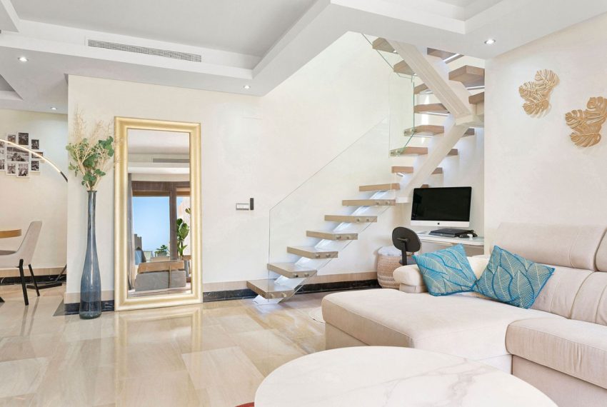 R5018767-Apartment-For-Sale-Estepona-Penthouse-4-Beds-320-Built-5