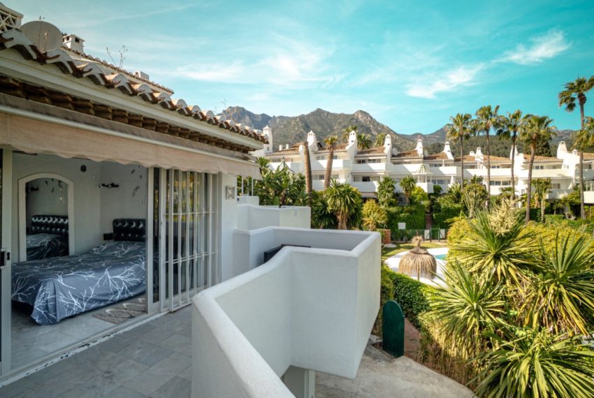 R5018857-Townhouse-For-Sale-Sierra-Blanca-Terraced-3-Beds-169-Built-10