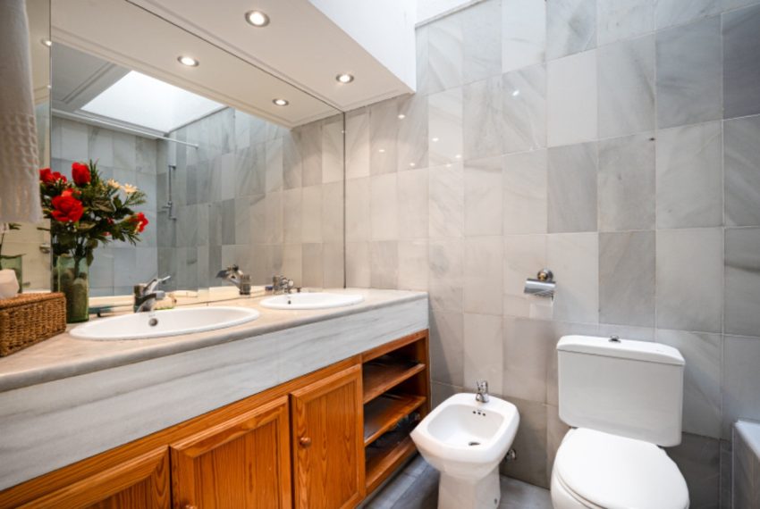 R5018857-Townhouse-For-Sale-Sierra-Blanca-Terraced-3-Beds-169-Built-17