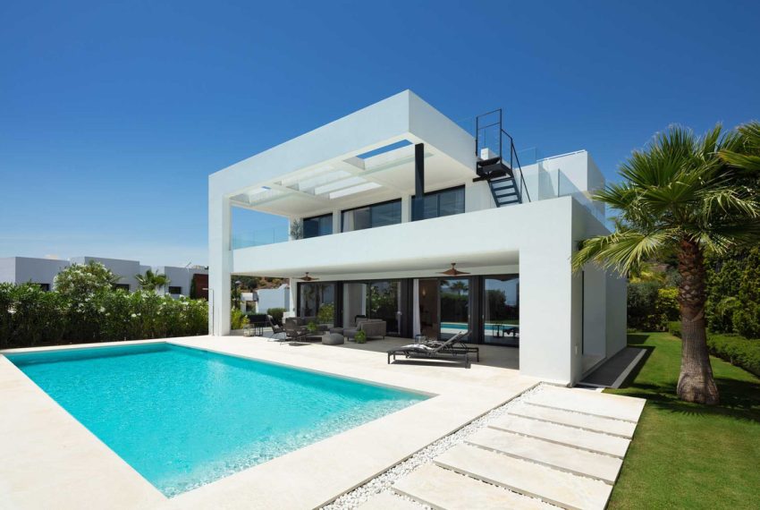 R5018980-Villa-For-Sale-Nueva-Andalucia-Detached-5-Beds-486-Built-17