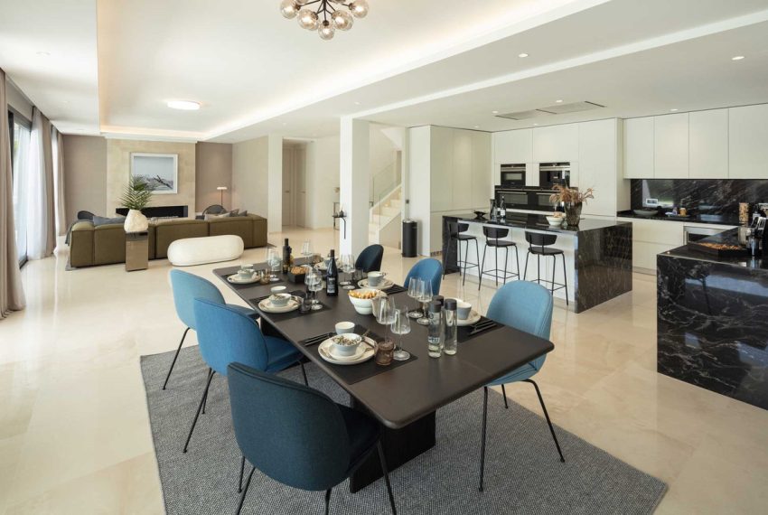 R5018980-Villa-For-Sale-Nueva-Andalucia-Detached-5-Beds-486-Built-19