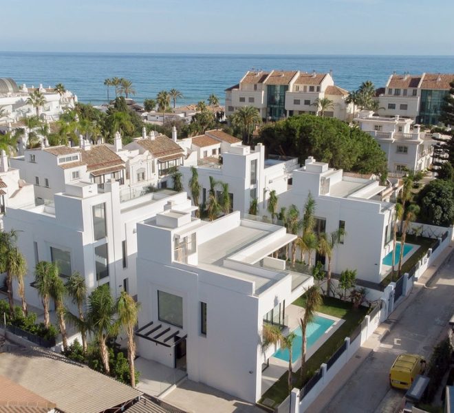 R5019163-Image 1-Detached - 4 Beds - 414 Built