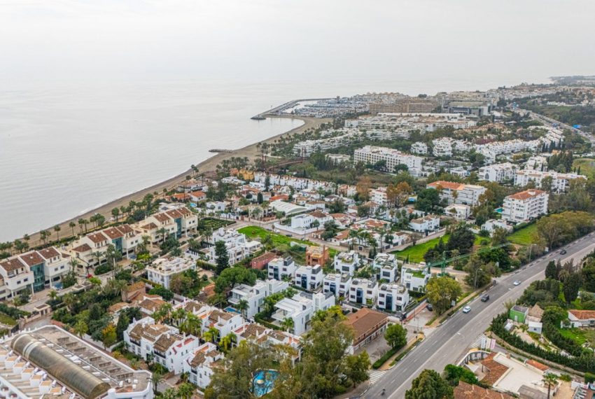 R5019163-Villa-For-Sale-The-Golden-Mile-Detached-4-Beds-414-Built-7