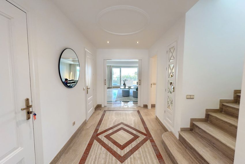 R5019358-Apartment-For-Sale-The-Golden-Mile-Penthouse-Duplex-3-Beds-220-Built-9