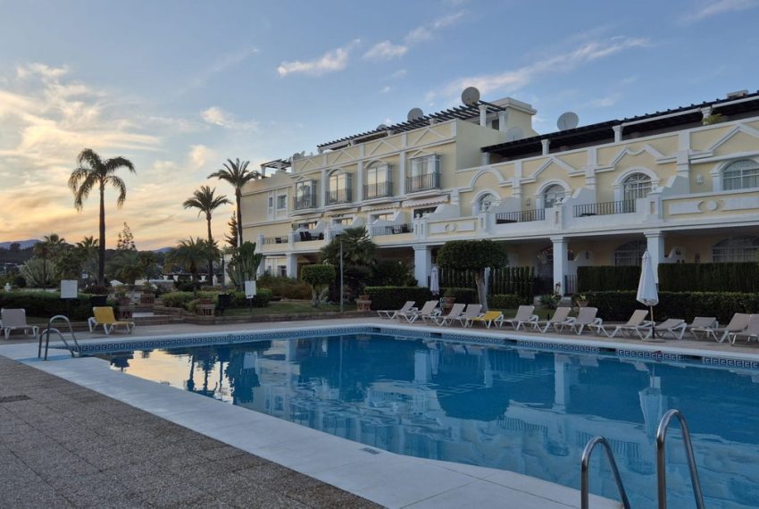 R5019439-Apartment-For-Sale-Nueva-Andalucia-Middle-Floor-2-Beds-85-Built-3