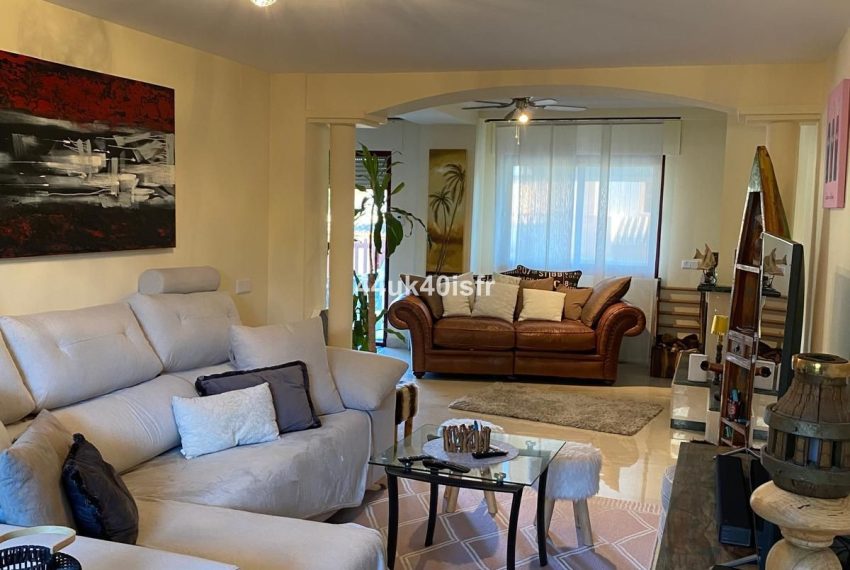 R5019445-Villa-For-Sale-Coin-Semi-Detached-4-Beds-196-Built-14