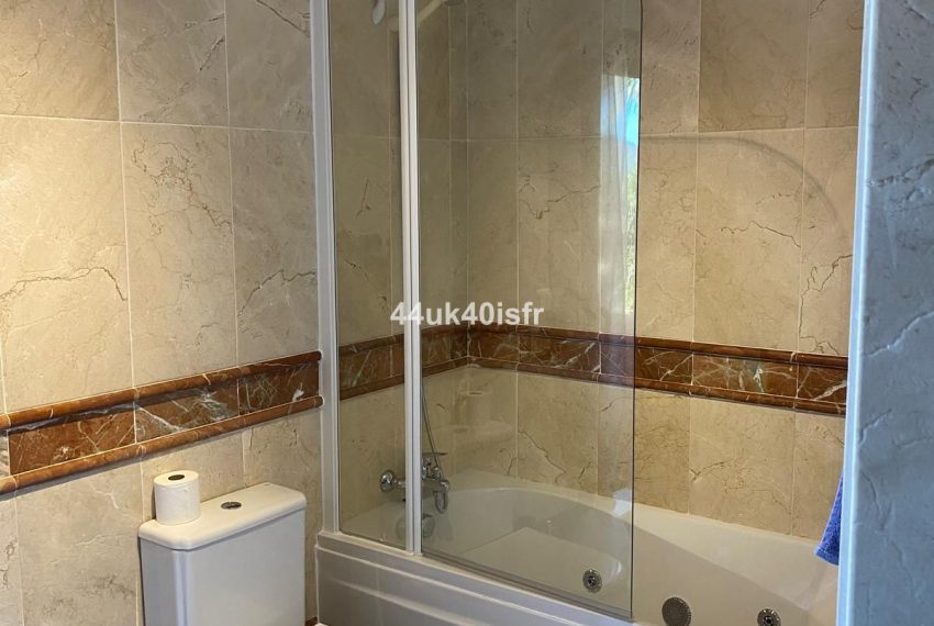 R5019445-Villa-For-Sale-Coin-Semi-Detached-4-Beds-196-Built-6