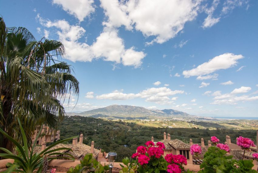 R5019502-Apartment-For-Sale-La-Mairena-Penthouse-3-Beds-207-Built