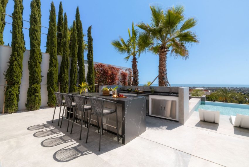 R5019517-Villa-For-Sale-La-Quinta-Detached-6-Beds-934-Built-16