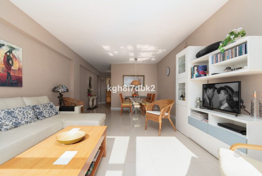 R5019592-Apartment-For-Sale-Calahonda-Penthouse-2-Beds-78-Built-11