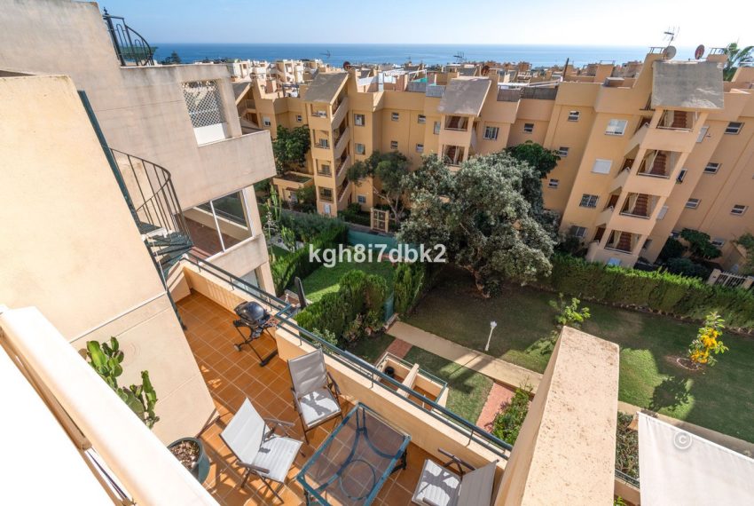 R5019592-Apartment-For-Sale-Calahonda-Penthouse-2-Beds-78-Built