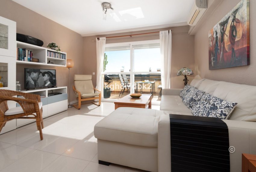 R5019592-Apartment-For-Sale-Calahonda-Penthouse-2-Beds-78-Built-9