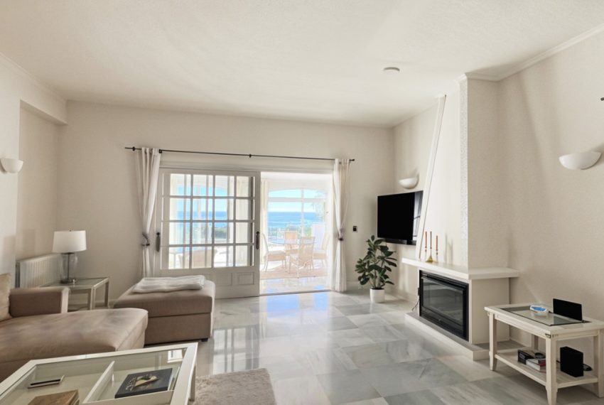 R5019811-Villa-For-Sale-Estepona-Detached-7-Beds-502-Built-11