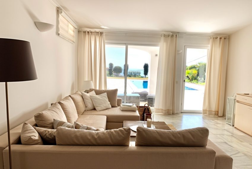 R5019811-Villa-For-Sale-Estepona-Detached-7-Beds-502-Built-13