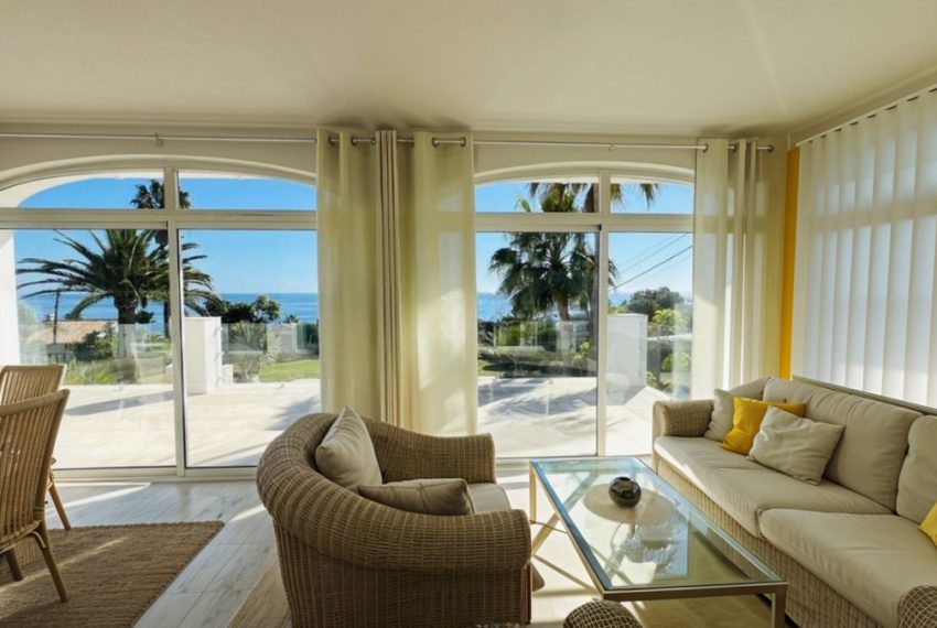 R5019811-Villa-For-Sale-Estepona-Detached-7-Beds-502-Built-9