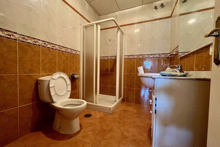 R5020333-Apartment-For-Sale-Puerto-Banus-Ground-Floor-2-Beds-90-Built-2