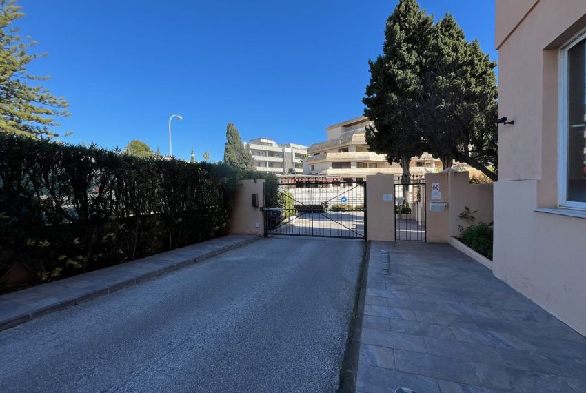 R5020333-Apartment-For-Sale-Puerto-Banus-Ground-Floor-2-Beds-90-Built-8