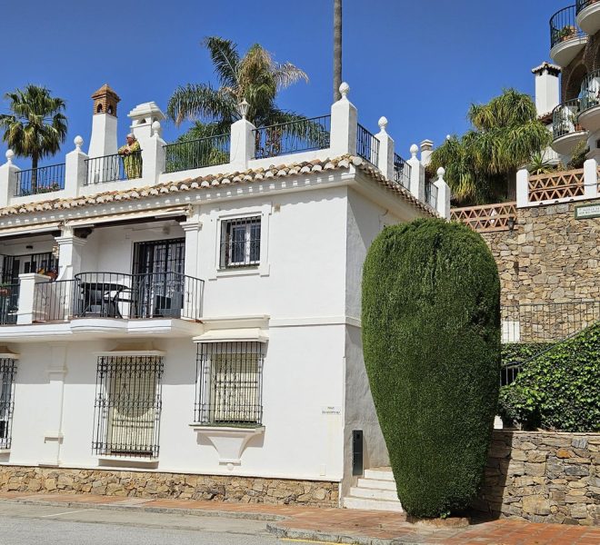 R5020360-Image 1-Semi Detached - 2 Beds - 78 Built