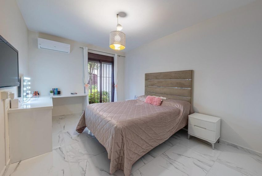 R5020390-Apartment-For-Sale-Nueva-Andalucia-Ground-Floor-3-Beds-114-Built-15