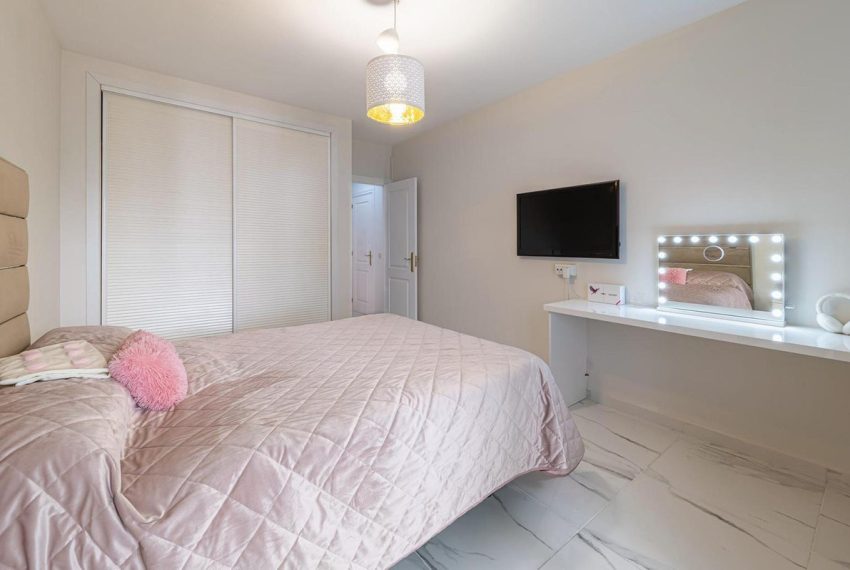 R5020390-Apartment-For-Sale-Nueva-Andalucia-Ground-Floor-3-Beds-114-Built-17