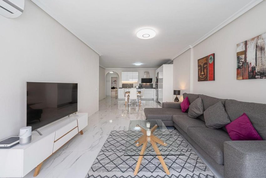 R5020390-Apartment-For-Sale-Nueva-Andalucia-Ground-Floor-3-Beds-114-Built-8