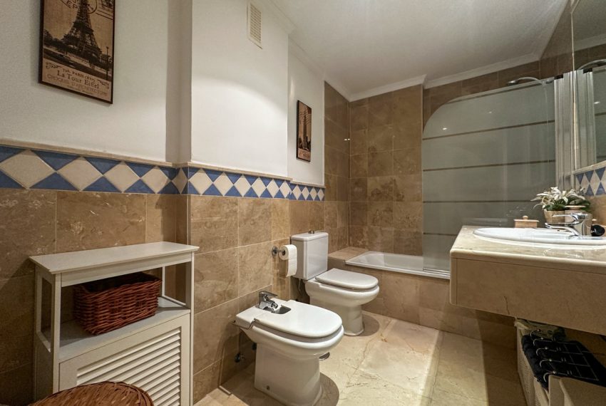 R5020741-Apartment-For-Sale-Nueva-Andalucia-Ground-Floor-2-Beds-138-Built-8