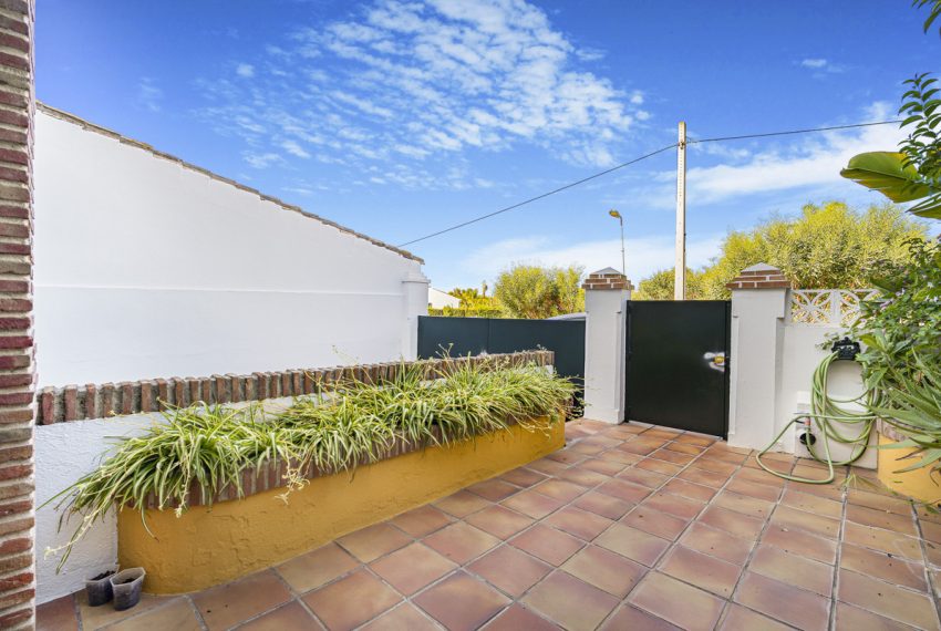 R5020762-Townhouse-For-Sale-Estepona-Terraced-4-Beds-230-Built-11