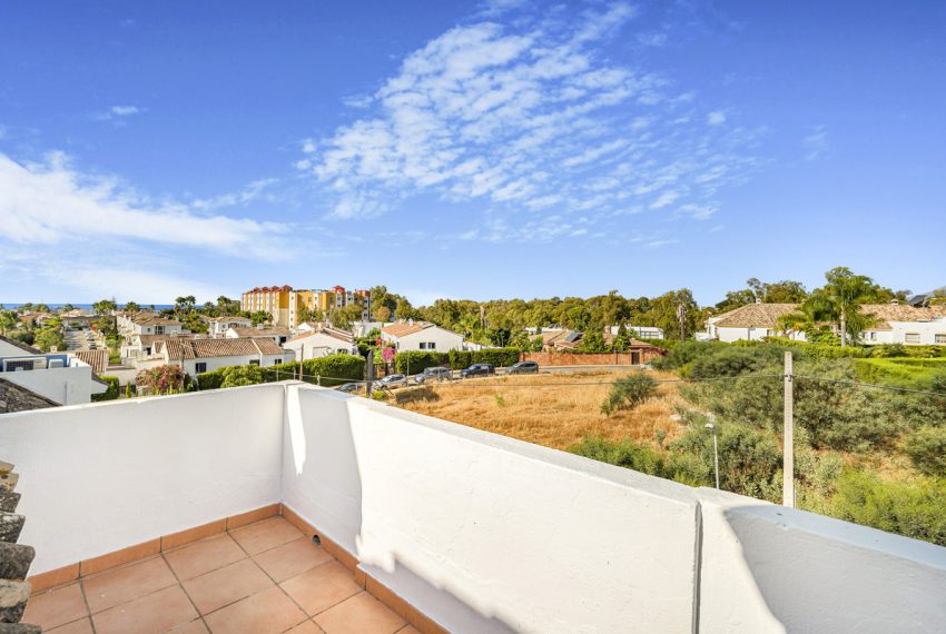 R5020762-Townhouse-For-Sale-Estepona-Terraced-4-Beds-230-Built-18