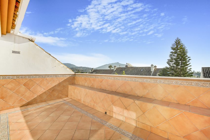 R5020762-Townhouse-For-Sale-Estepona-Terraced-4-Beds-230-Built-4