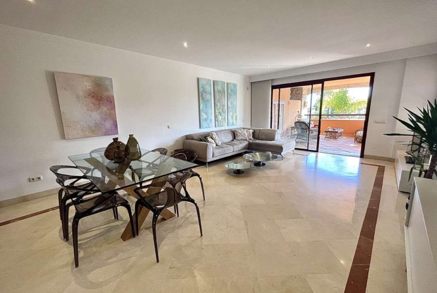 R5020810-Apartment-For-Sale-Marbella-Middle-Floor-3-Beds-225-Built-2