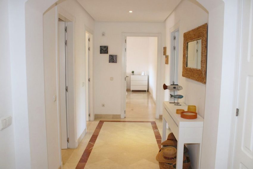 R5020810-Apartment-For-Sale-Marbella-Middle-Floor-3-Beds-225-Built-5